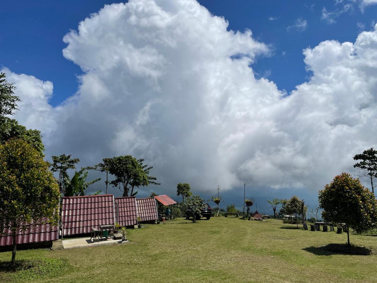 Bugo Camp Glamping & Natural Activity Munduk  Exterior photo