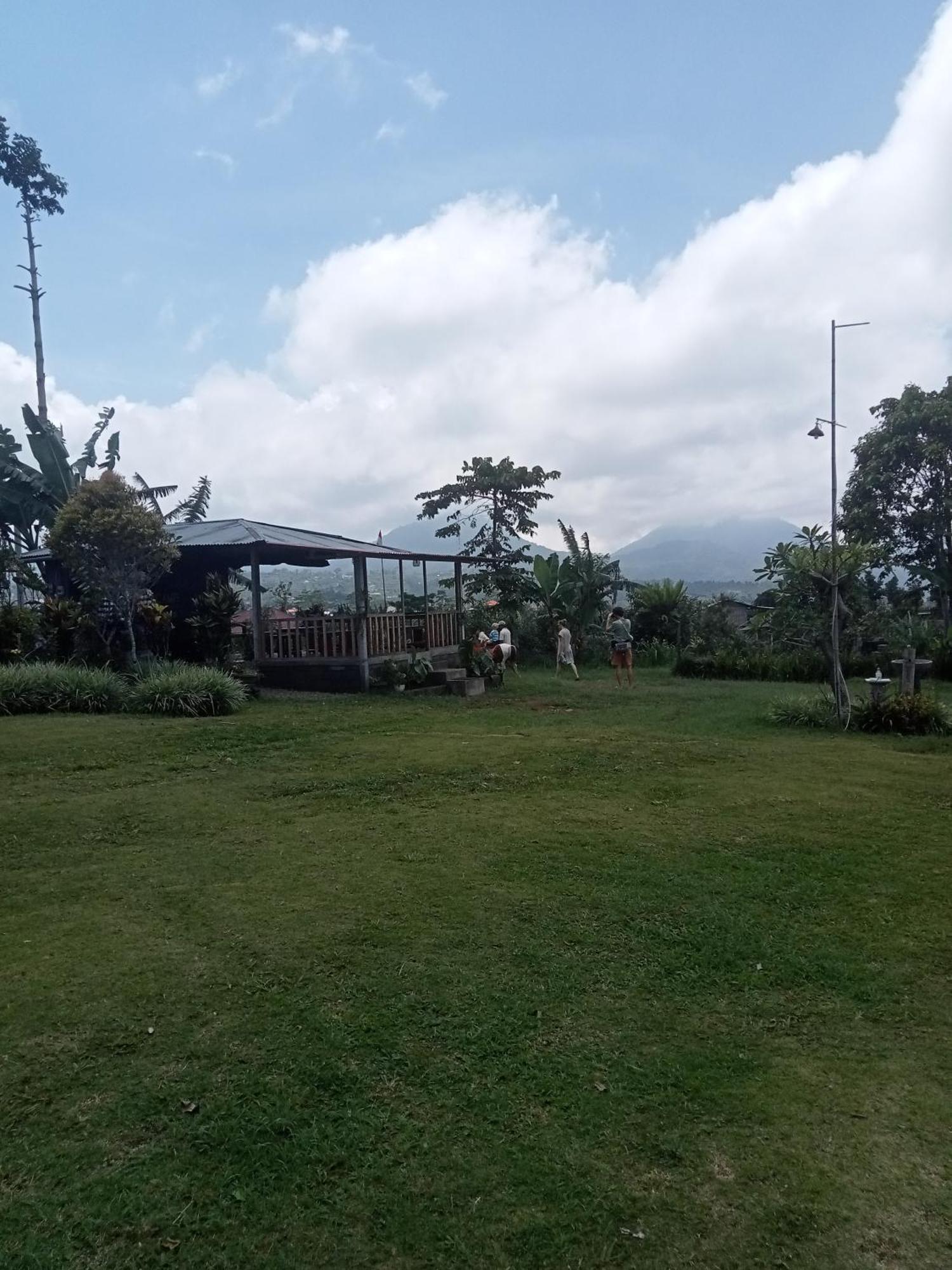Bugo Camp Glamping & Natural Activity Munduk  Exterior photo