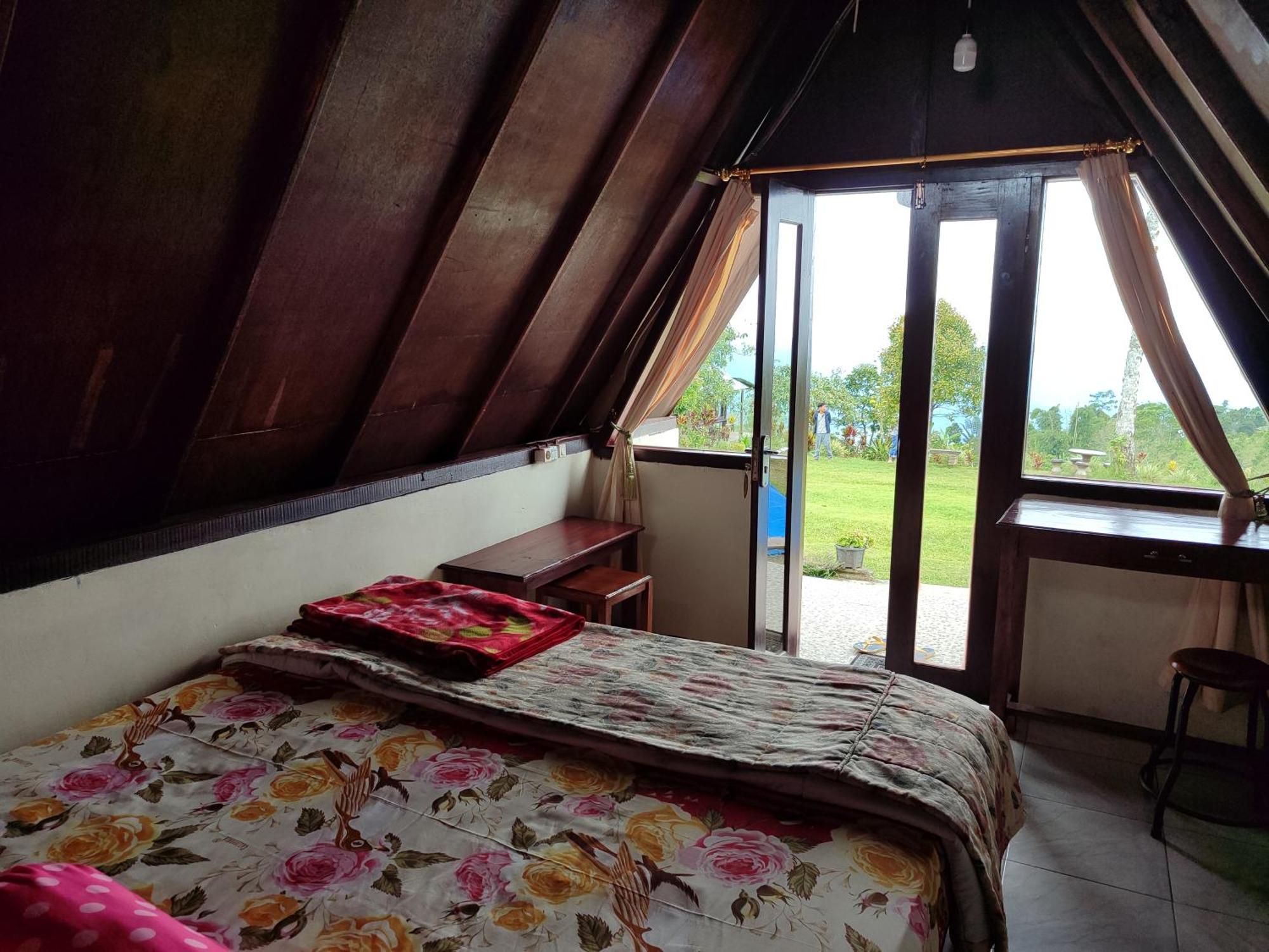 Bugo Camp Glamping & Natural Activity Munduk  Exterior photo